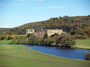 chatsworth House Derbyshire -Travel England